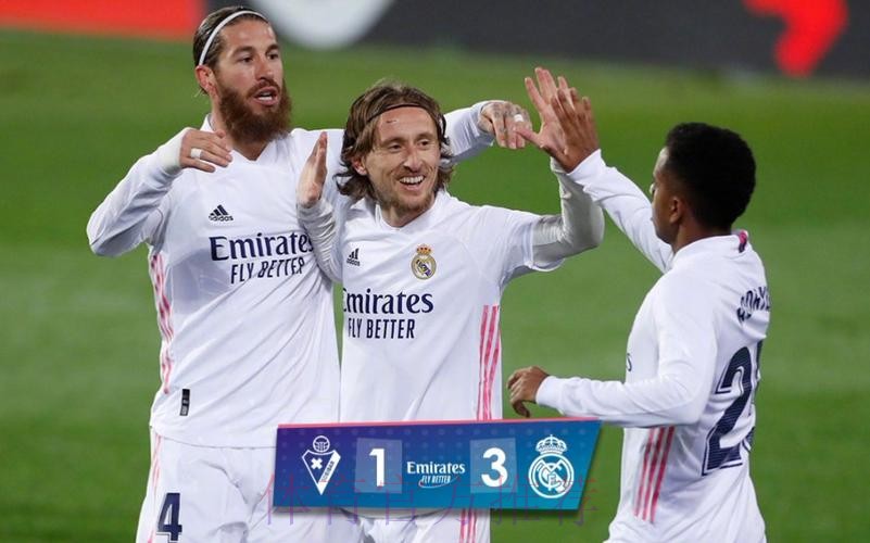 西甲-本泽马2传1射魔笛建功 皇马3-1埃瓦尔4连胜 西甲-本泽马2传1射魔笛建功 皇马3-1埃瓦尔4连胜