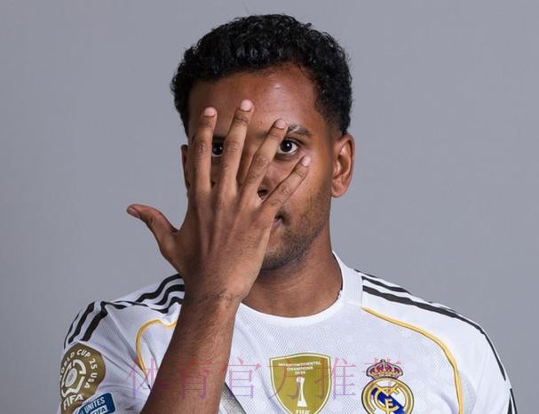 皇马耻辱0-3!世界冠军断崖式下滑 有人又“失踪” 皇马耻辱0-3!世界冠军断崖式下滑 有人又“失踪”